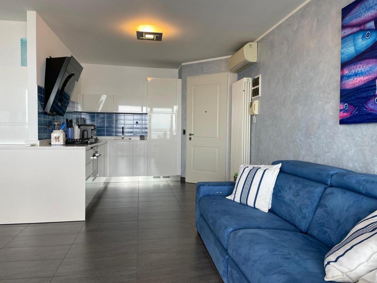 Costa Azzurra Apartment Grado Exterior photo